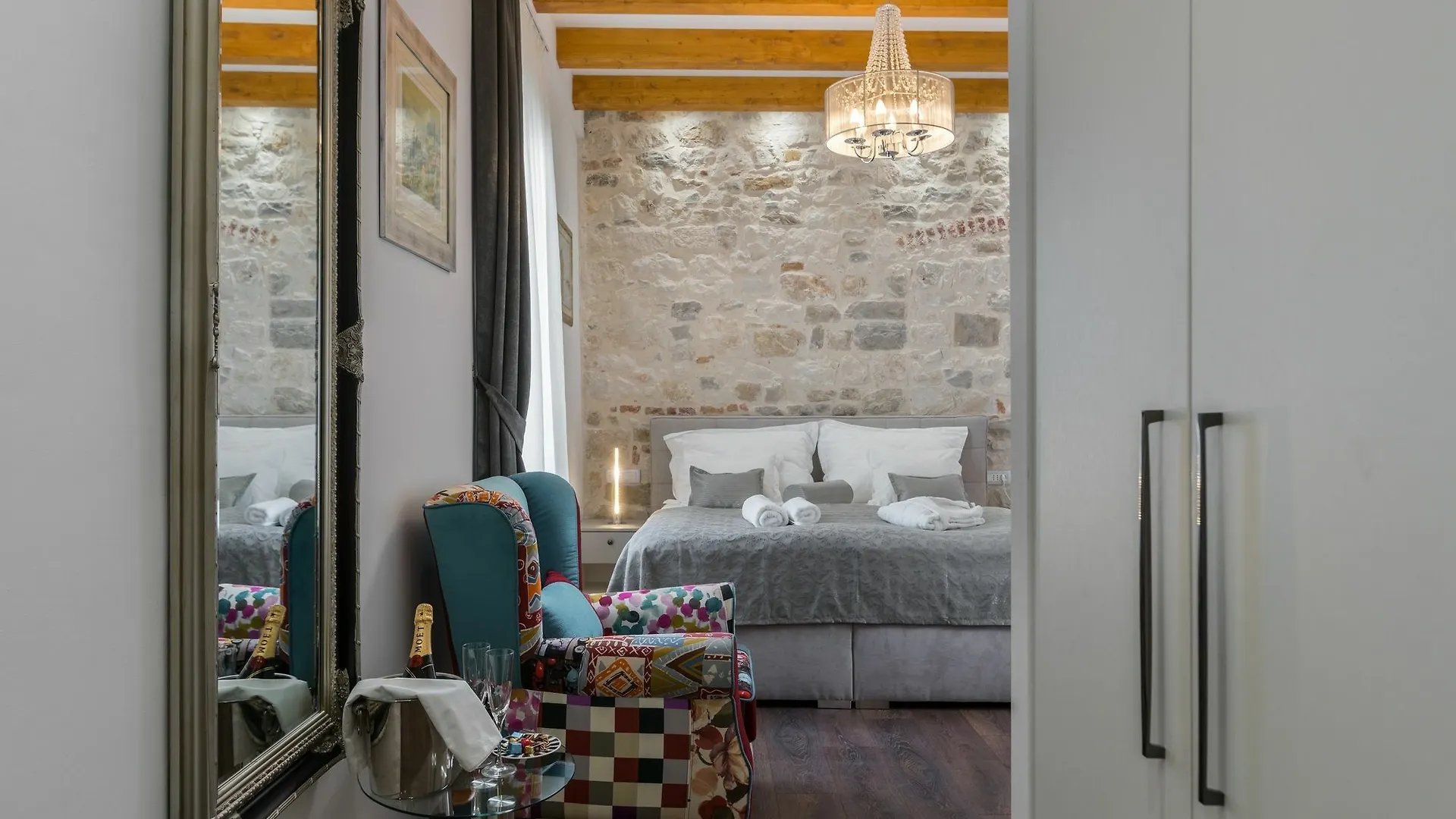 Id Regal Residence Split 4*,  Kroatië
